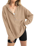 Women's loose raglan sleeve sweater in solid colour, polyester fabric, long sleeve pullover style