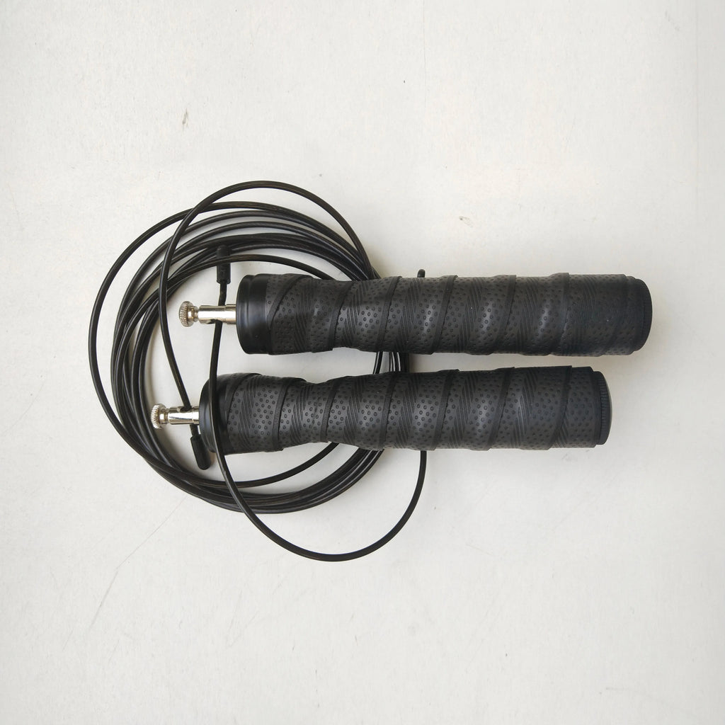 PROCIRCLE sweat-absorbent foam skipping rope with bearing skipping, black handles