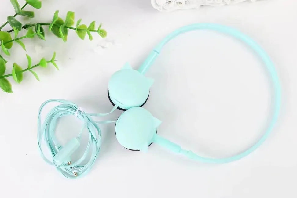 Kitten ear headphones in black, blue, pink and white colours for PC gaming with 3.5mm plug