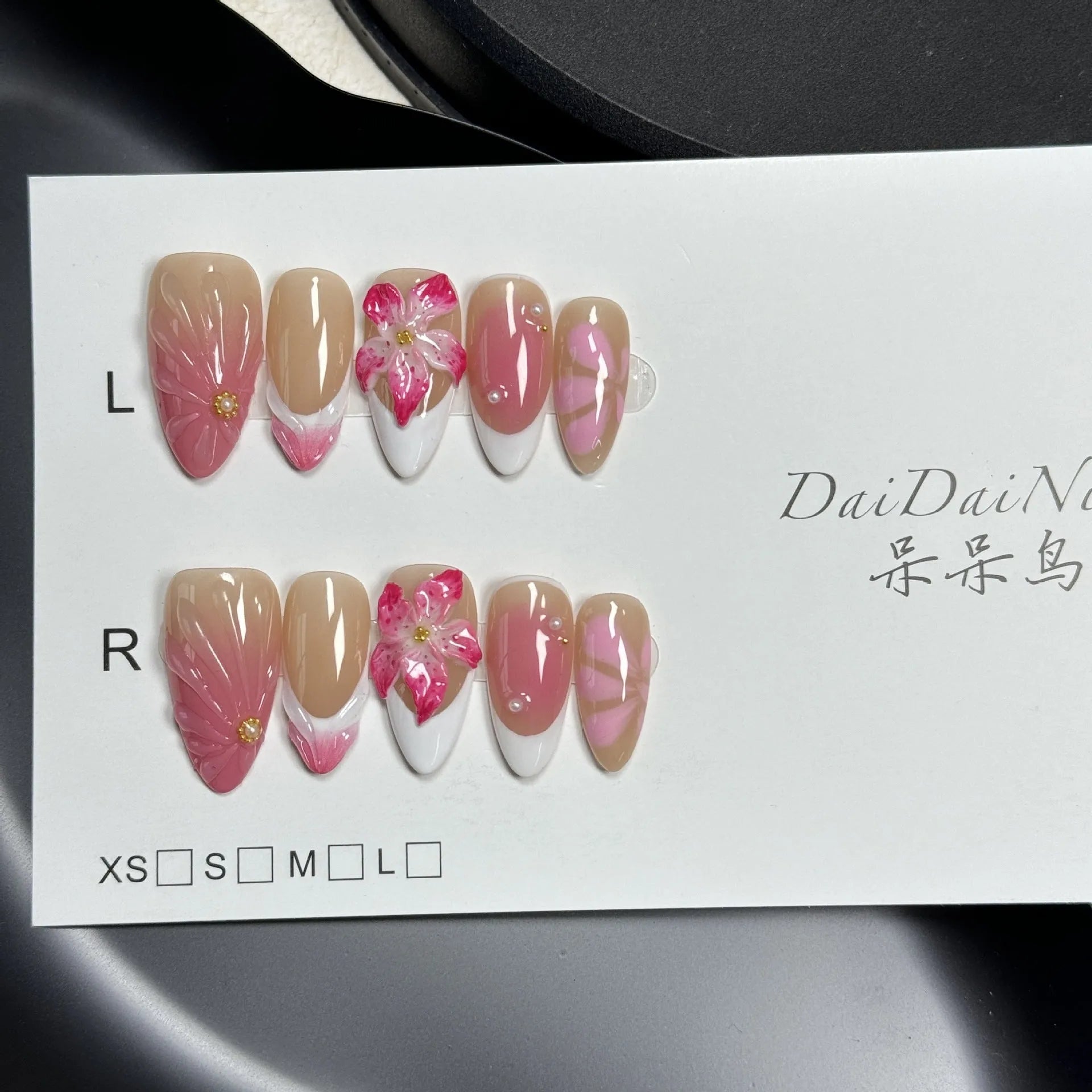 French style lily fluid ice flower three-dimensional false nails with almond shape in plastic wearable armour set