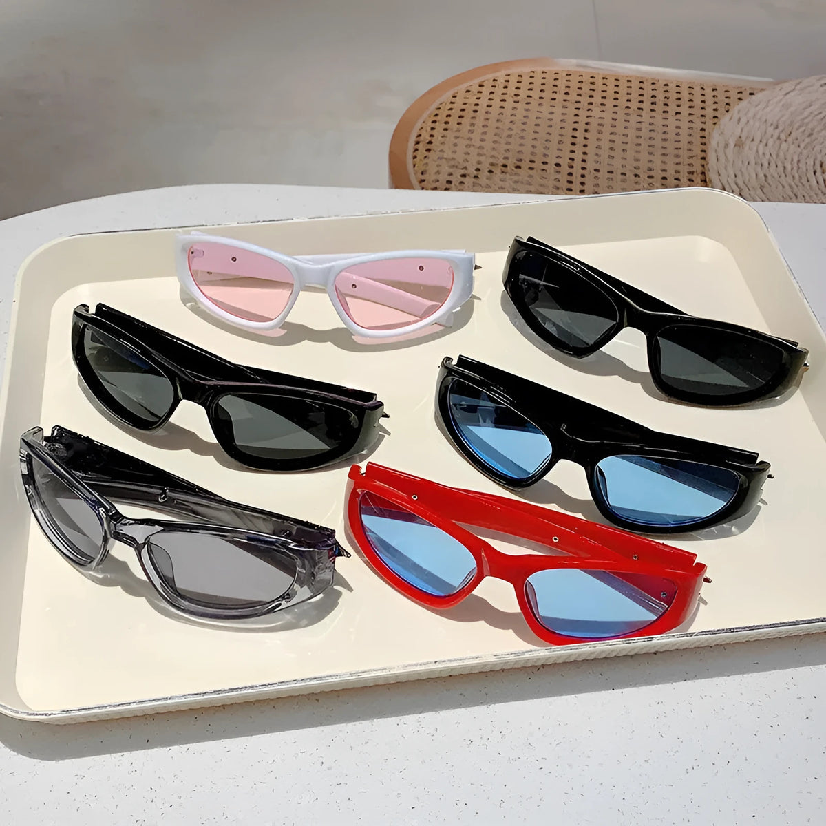 Outdoor sports sunglasses black frame gray PC lens category 3 windproof all-match casual style