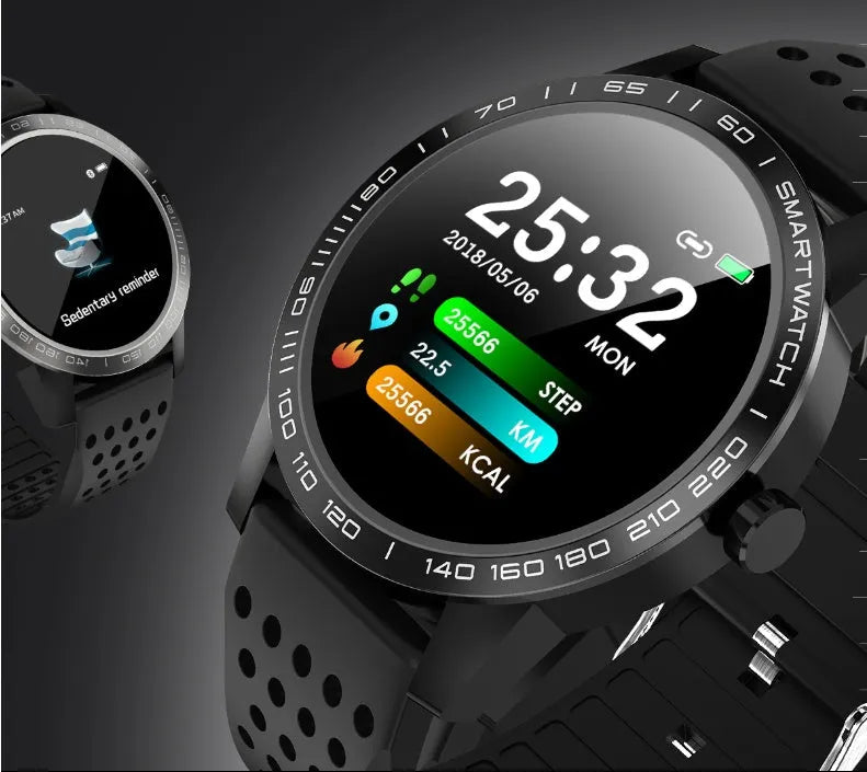 Black smart bracelet with 1.3-inch colour screen displaying heart rate and time
