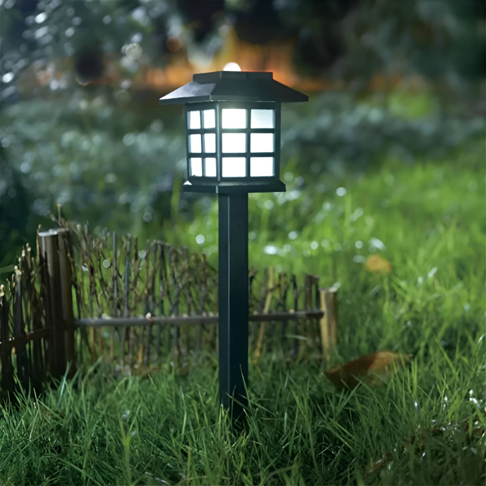 Solar square lawn light IP44 0.6W LED 85x360mm for garden courtyard holiday decoration with RGB option