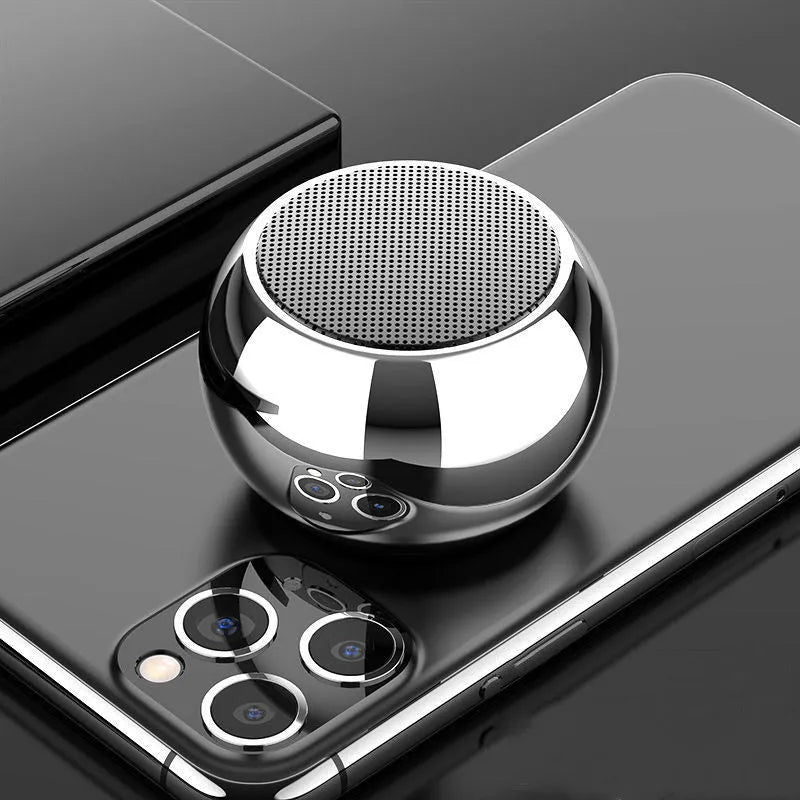 Mini portable metal Bluetooth speaker in gradient blue with compact 31mm x 50mm dimensions