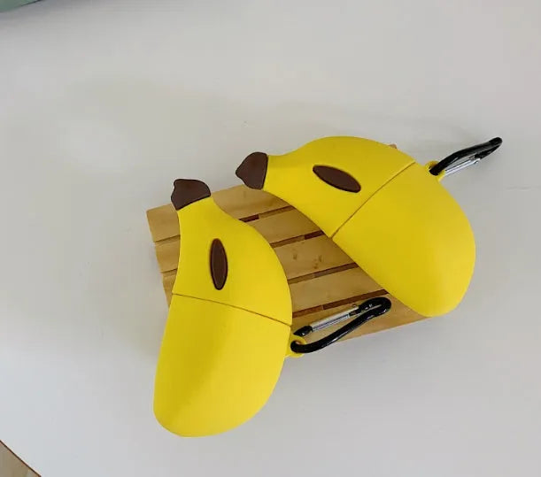Yellow banana design silicone protective case for Apple AirPods Pro.