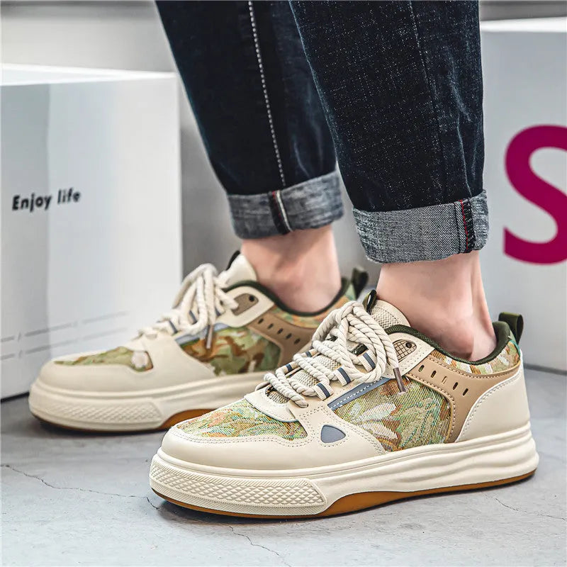 Canvas casual shoes in Milan green or beige with round toe and flat heel design
