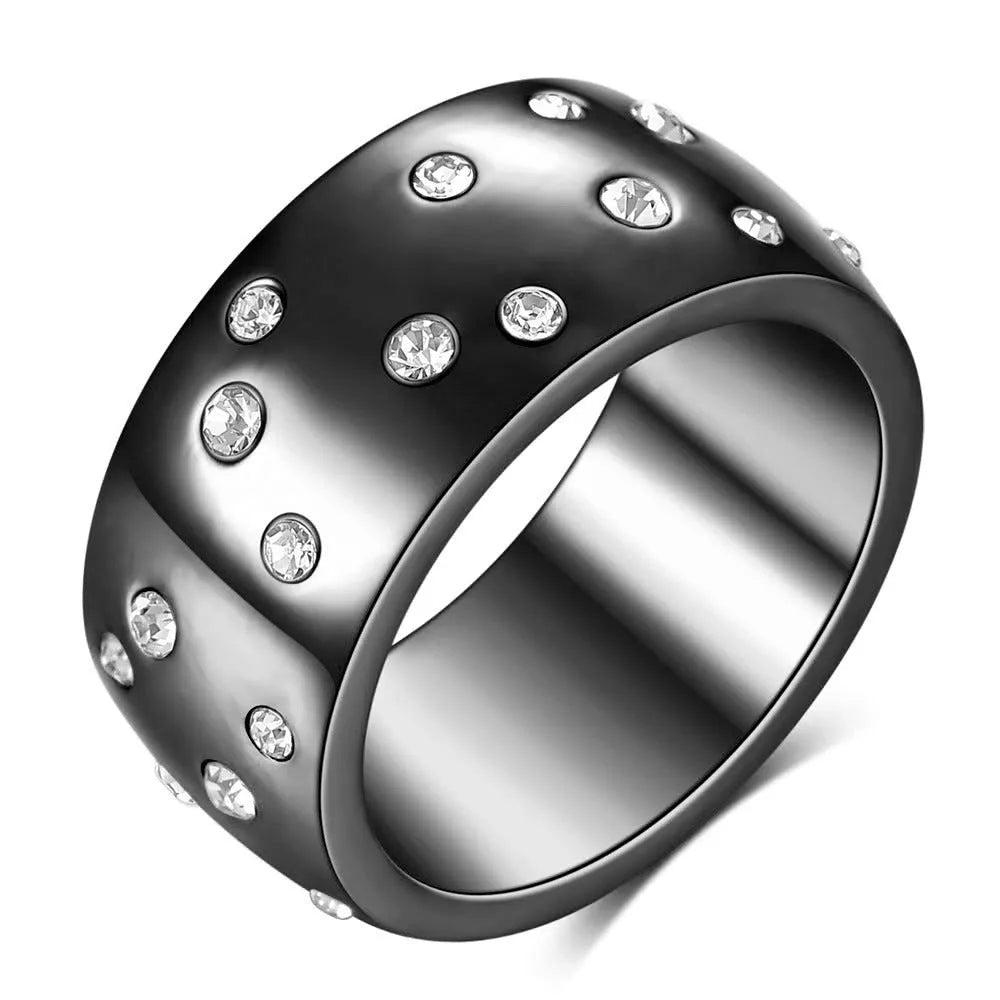Geometric titanium steel women's ring with a round diamond accent in black, gold, rose gold, or steel colour.