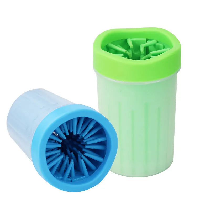 Blue silicone dog paw cleaning wash bucket for pet foot hygiene