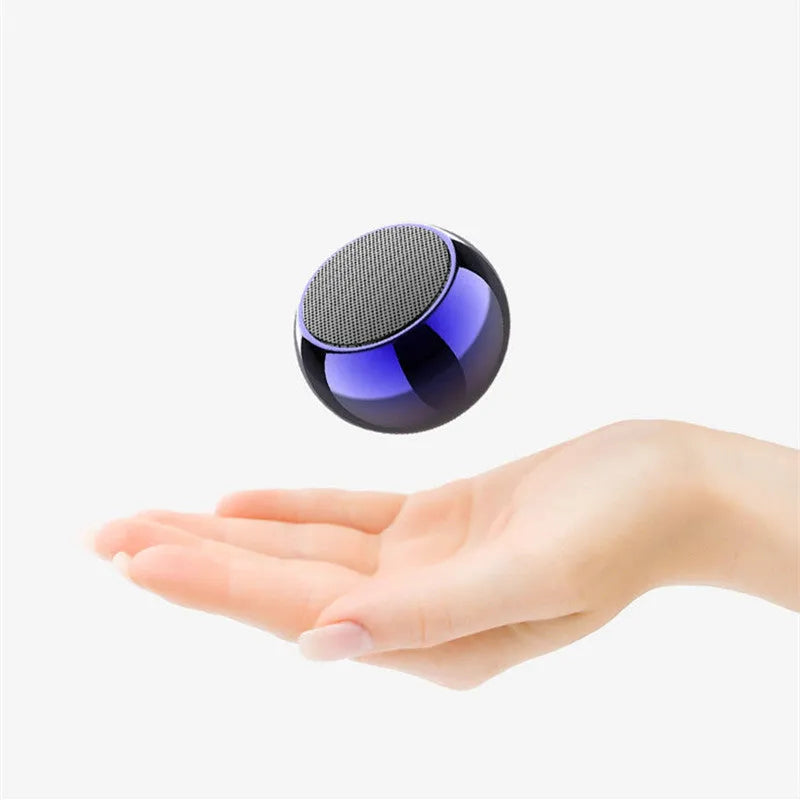 Mini portable metal Bluetooth speaker in gradient blue with compact 31mm x 50mm dimensions