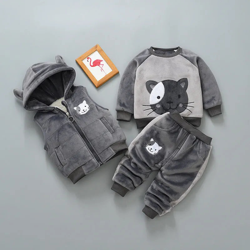 Children's thick three-piece cotton suit in bear blue with top, trousers and extra piece for toddlers aged 0-4 years