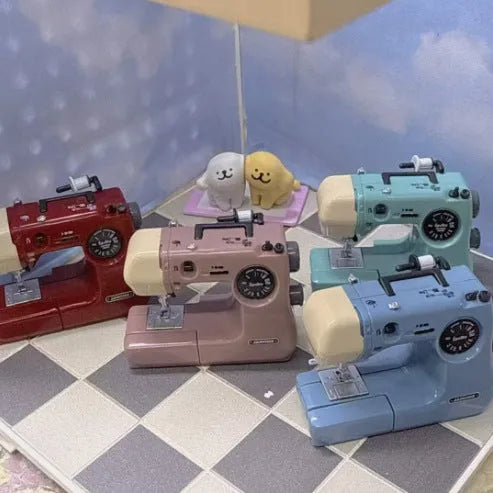 TOYS CABIN simulation mini sewing machine toy with baking varnish finish in four colours light blue olive green pink red