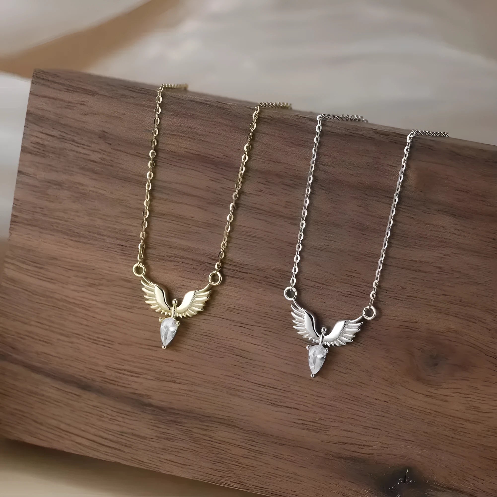 Silver eagle pendant necklace with O-ring chain in white gold or yellow gold electroplated finish