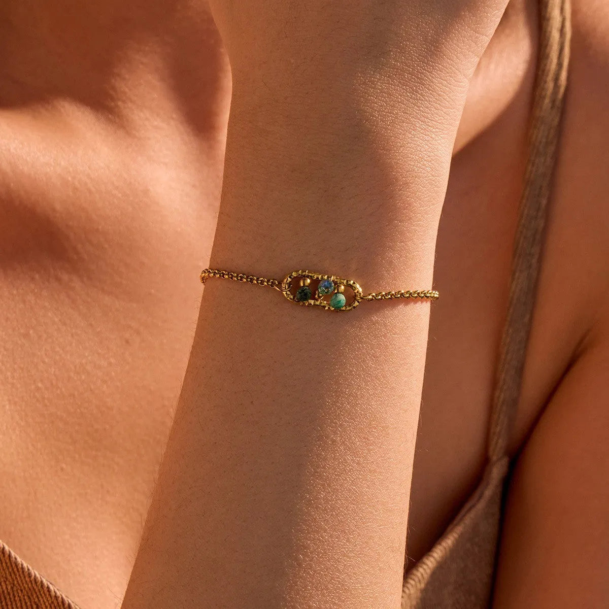 Natural stone and freshwater pearl design stainless steel bracelet with 18K electroplating in geometric style for women