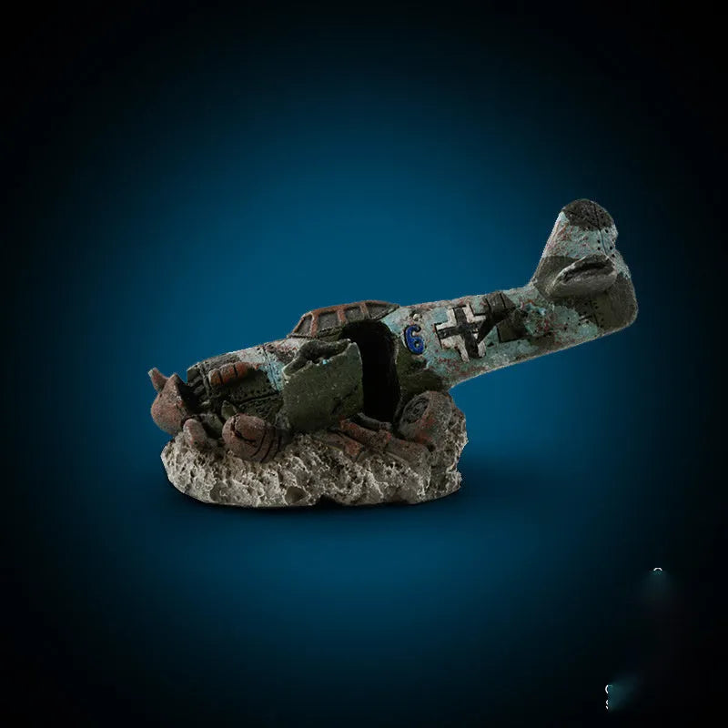 Simulation aircraft wreckage resin aquarium ornament, 8cm long, colour as shown