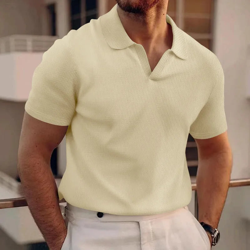 Men's black waffle fabric lapel t-shirt with short sleeves in slim fit