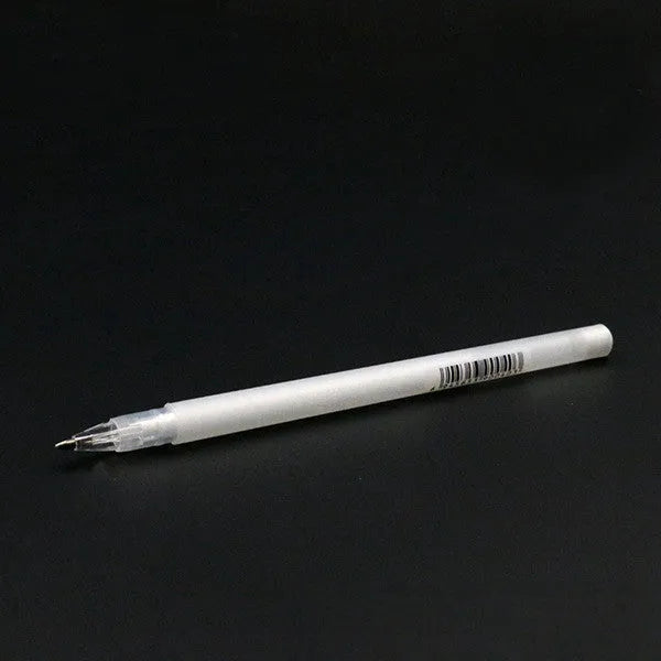 Touchnew highlight pen for card art with 0.8mm tip in golden, silver and white colours