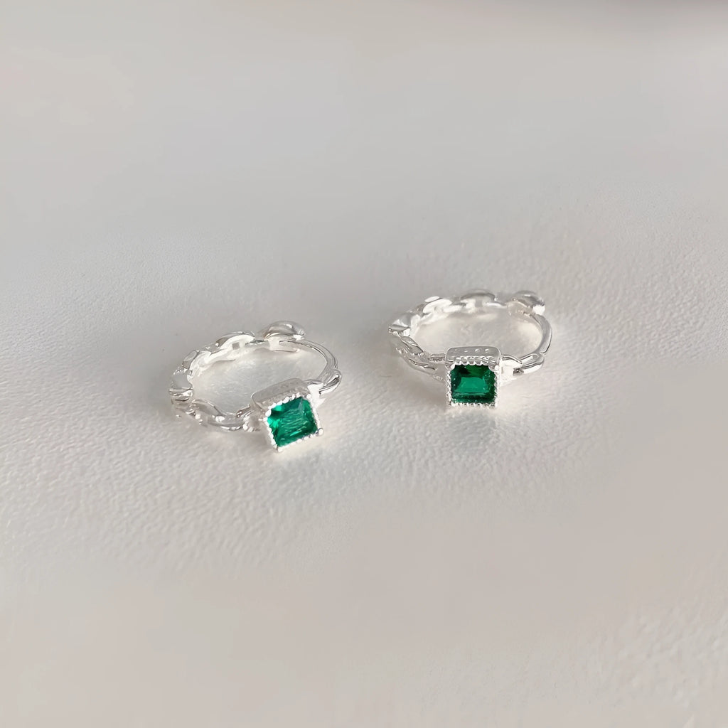 Casual square zircon geometric minimalist earrings in 925 silver with green electroplated accent
