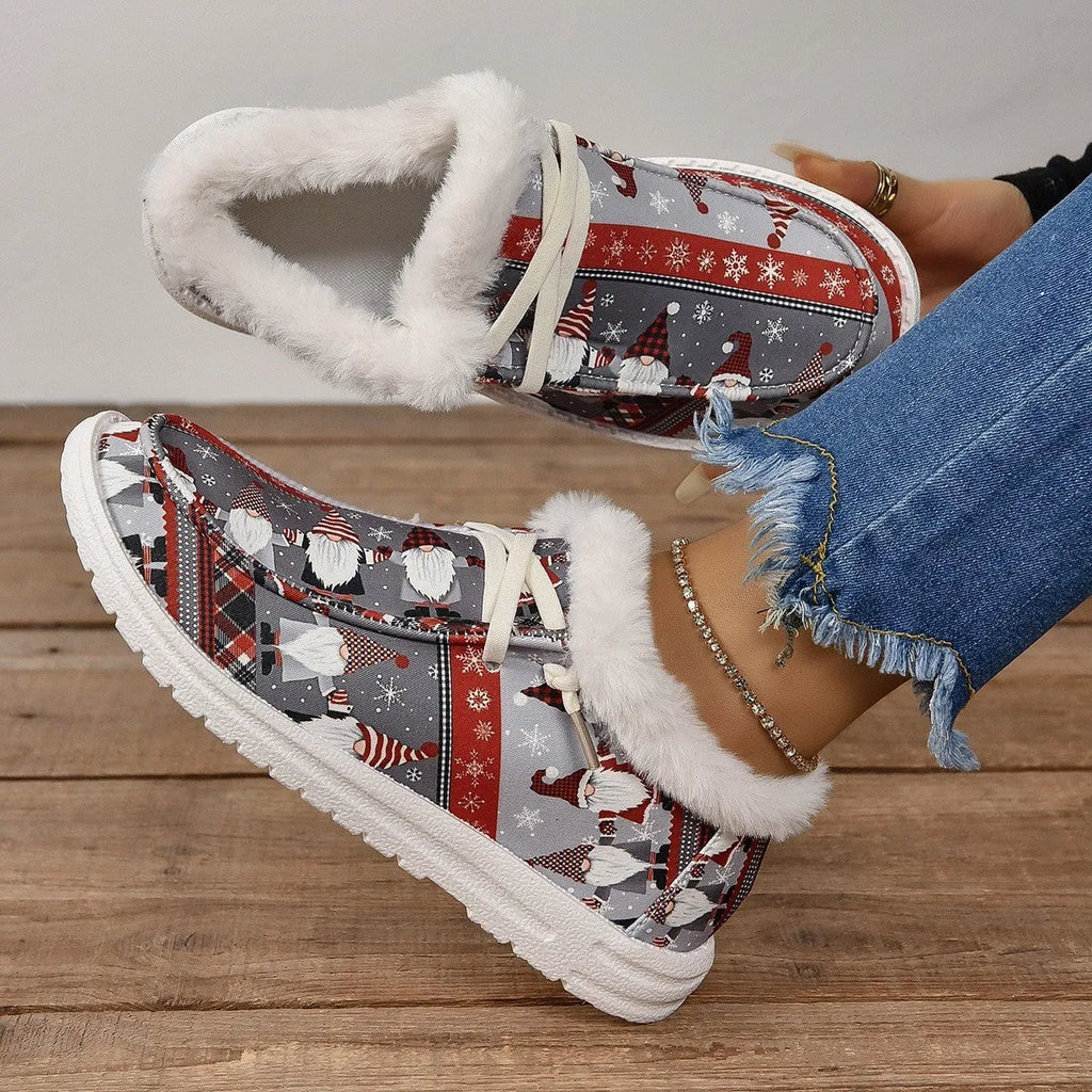 Colour block low-top winter boots for women with cotton lining and chunky heel, available in large sizes