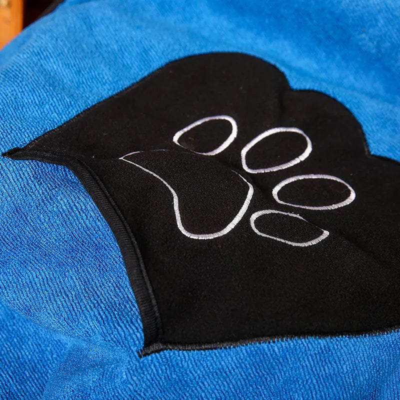 Blue cotton pet absorbent towel 86x49cm laid flat on a surface for drying pets