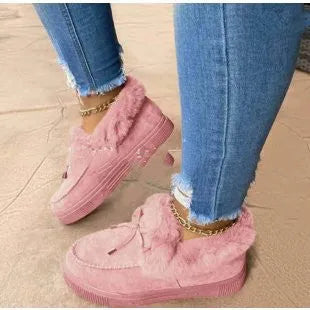 Cotton casual shoes with velvet lining and rubber anti-slip soles in round toe design