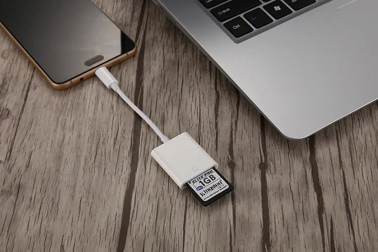 SD card reader with USB 2.0 interface, 10cm length, black colour, on a white background