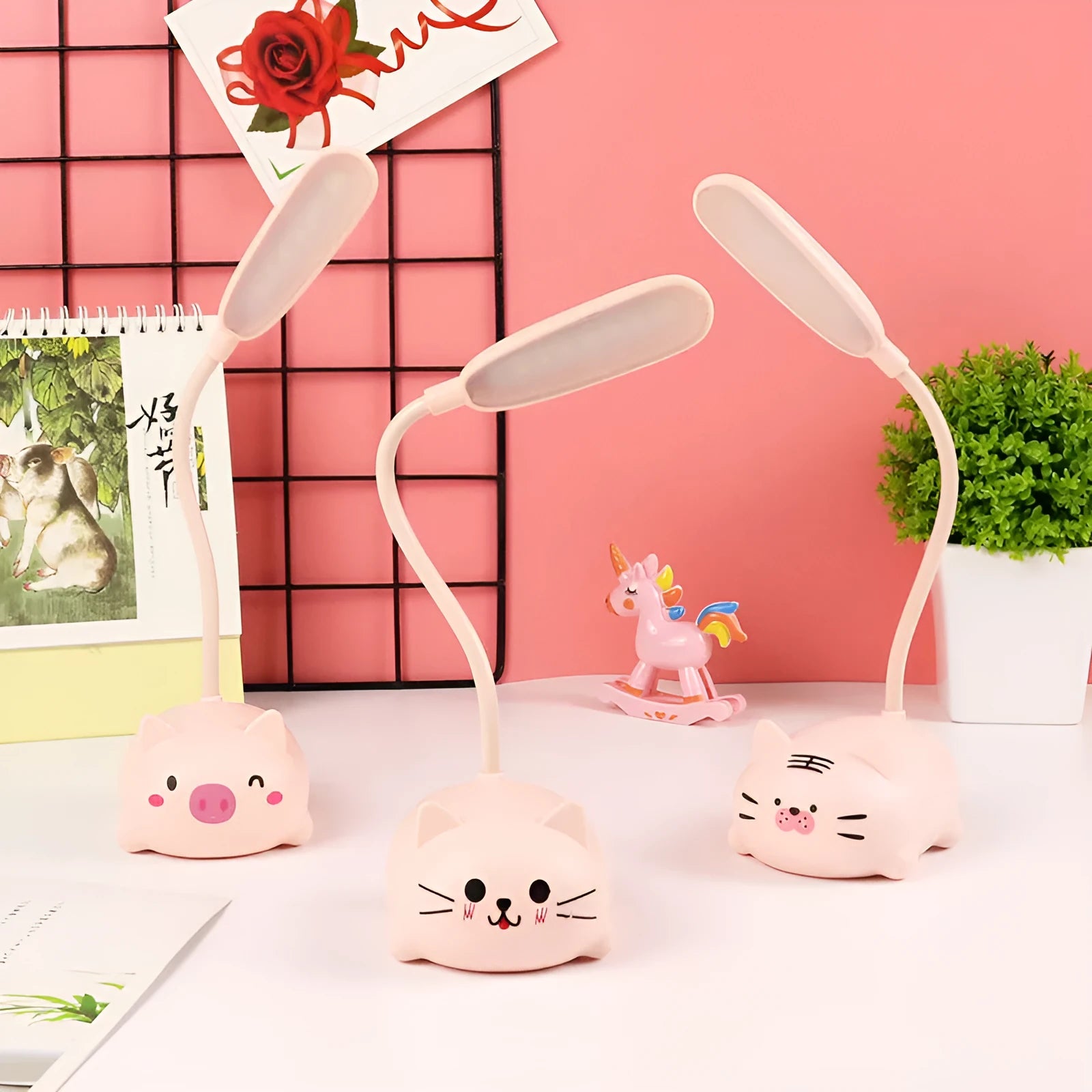 LED heart-shaped book light with warm white light, USB rechargeable, available in blue with bear style