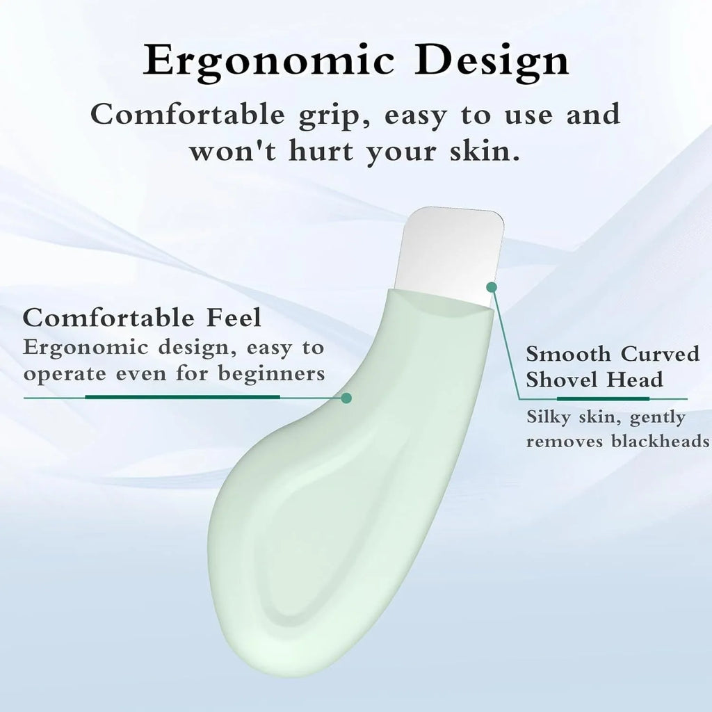Green stainless steel pore scraper tool with a non-slip handle for removing blackheads on nose and face.