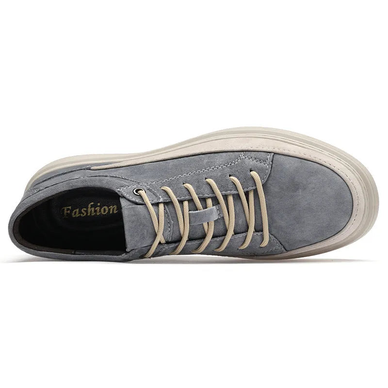 Men's grey casual leather skate shoes with round toe and lace-up front