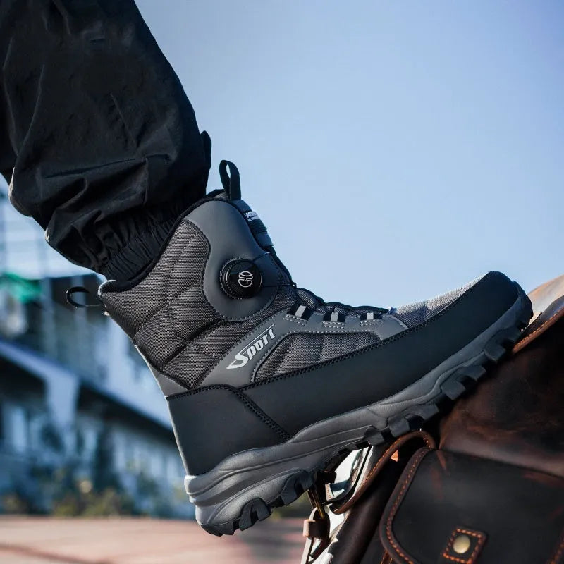 Men's fleece-lined snow boots in black with non-slip EVA sole on white background