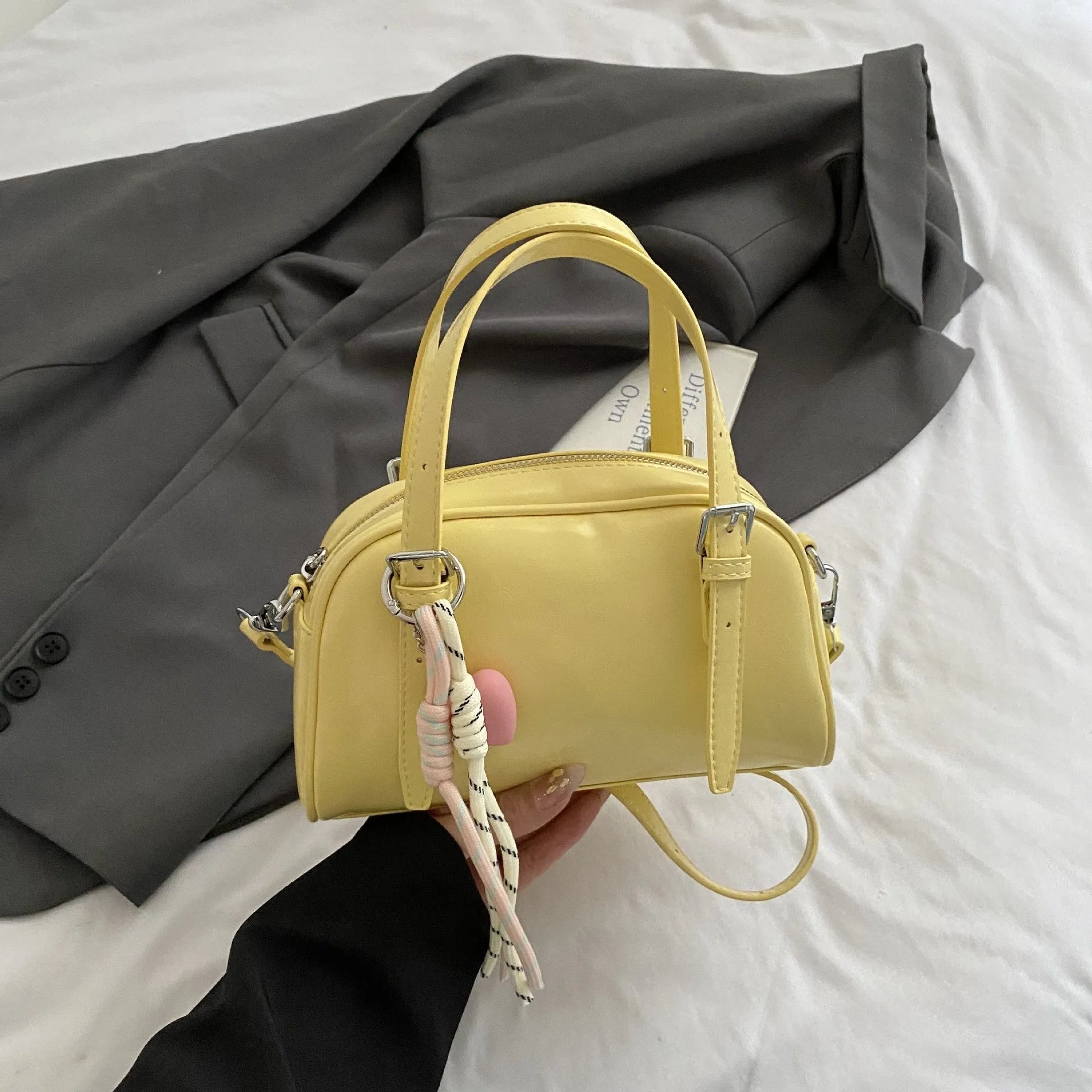 Soft PU women's small square shoulder bag with shell-shaped design in various colour options