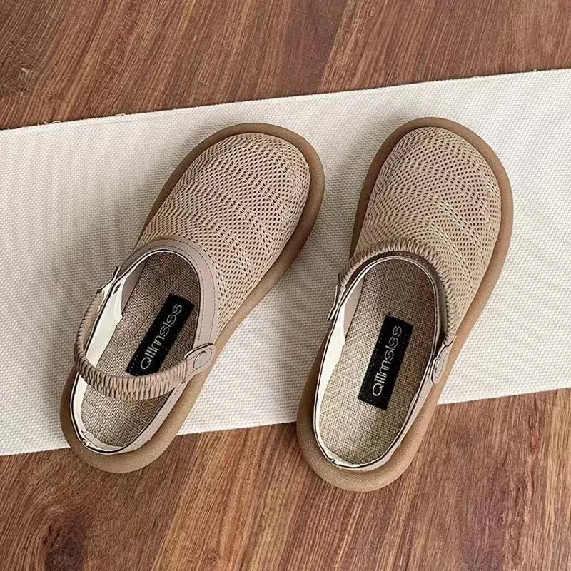 Breathable linen slip-on shoes with mesh lining and rubber soles in milky white colour