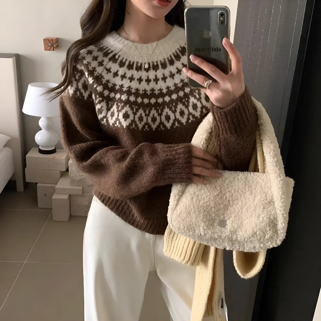 New round neck loose slimming Christmas style knitwear top in brown, red, and black with geometric pattern