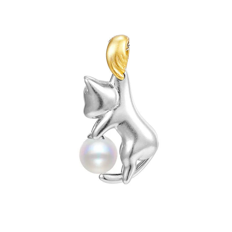 925 sterling silver clavicle necklace with a cat pendant and electroplated finish.