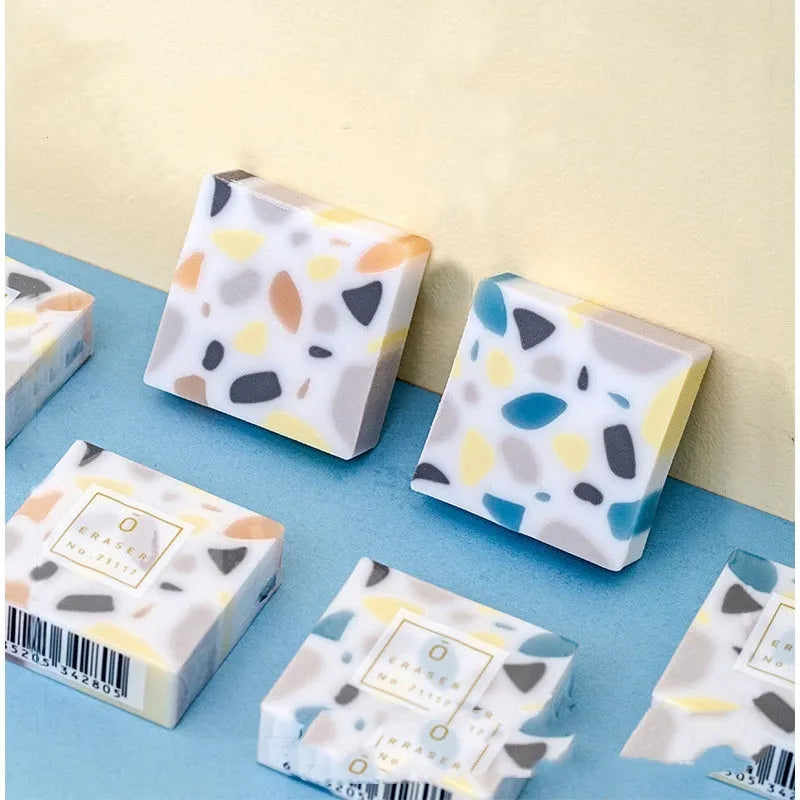 Super clean traceless eraser with brick-shaped modelling for student stationery use