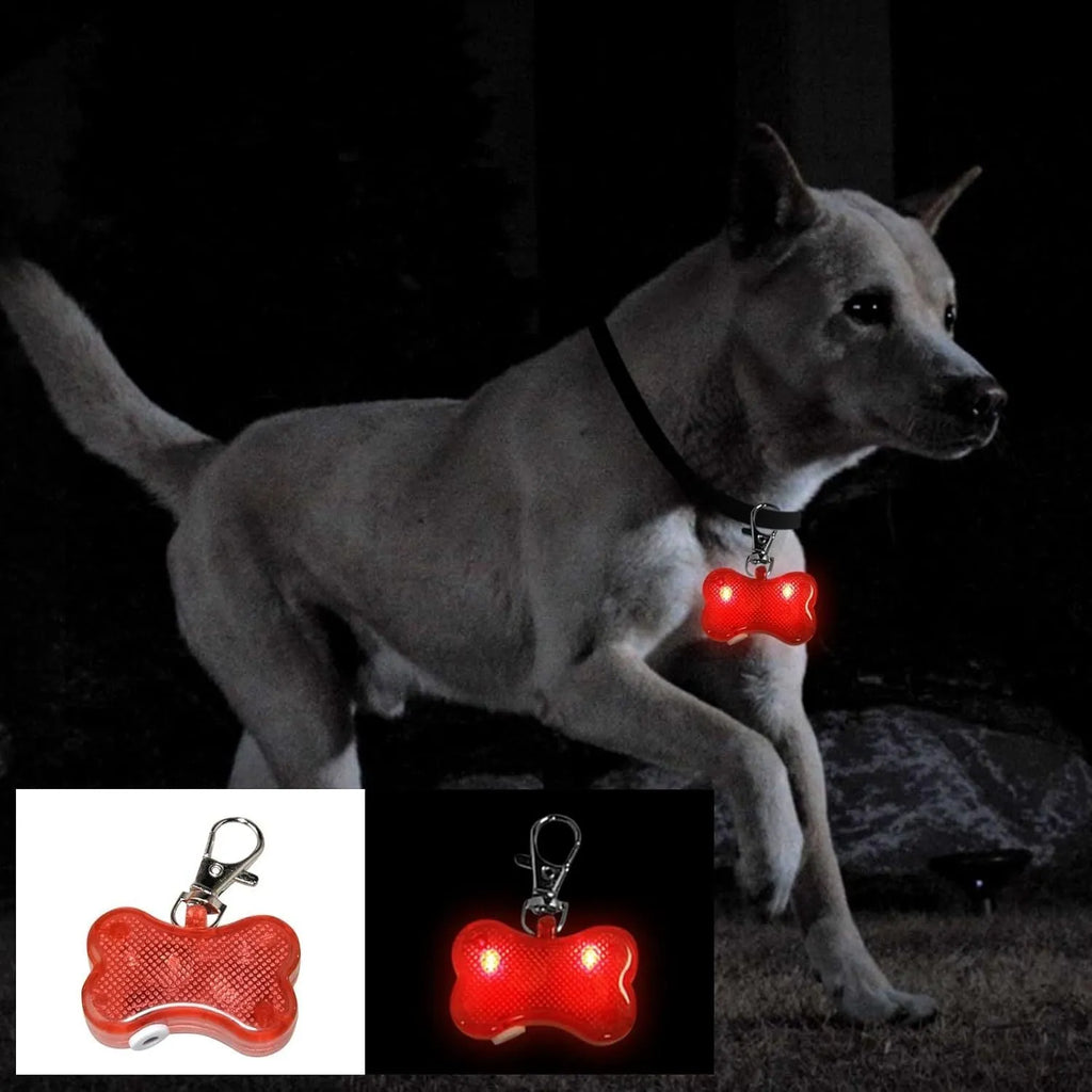 Pet LED luminous pendant in blue on a cat collar with three light mode options