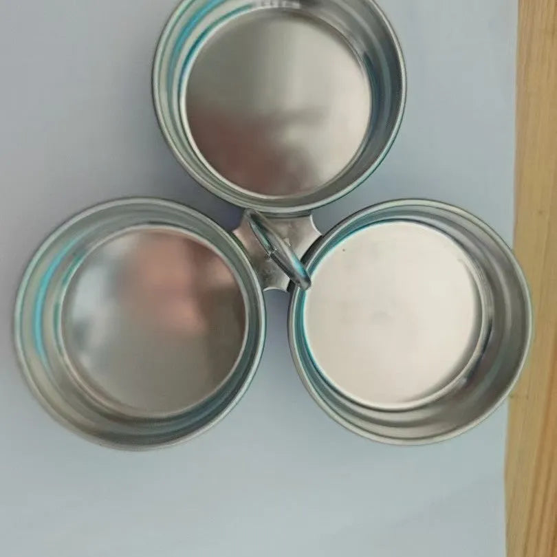Stainless steel heart-shaped egg steamer for kitchen cooking
