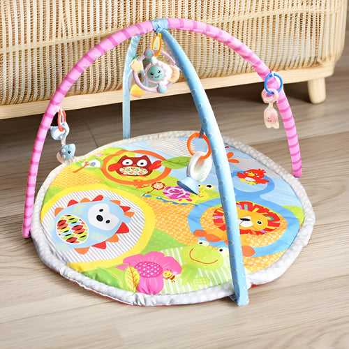 Velvet baby gymnastic blanket with colourful animal motifs for crawling and ability training.