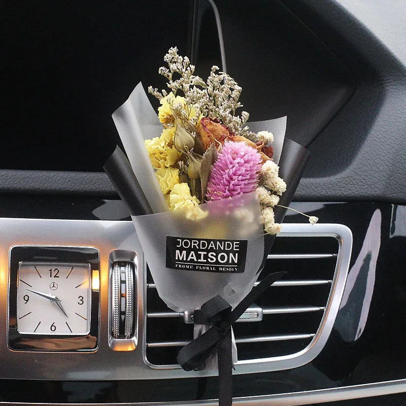 Mini dried flower bouquet for car vent attachment in multiple colour and style options