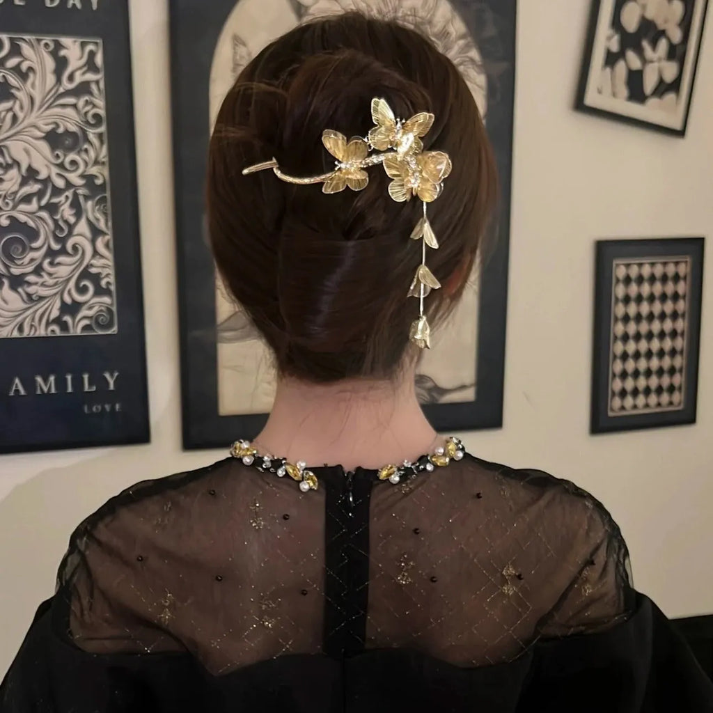 Alloy banana hair clip with electroplated finish and butterfly motif in Korean style for women