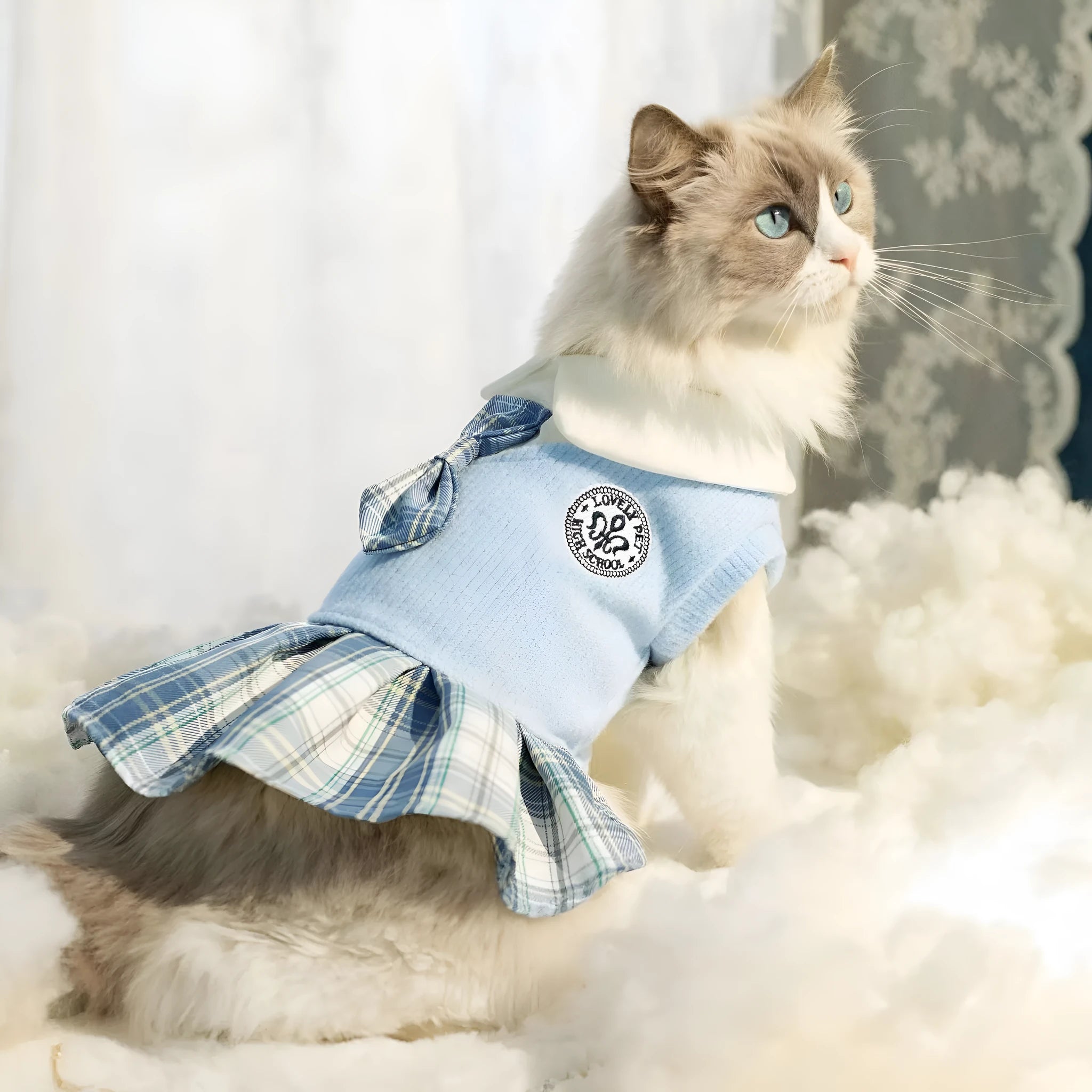 Tartan pattern princess skirt for dogs and cats in polyester material