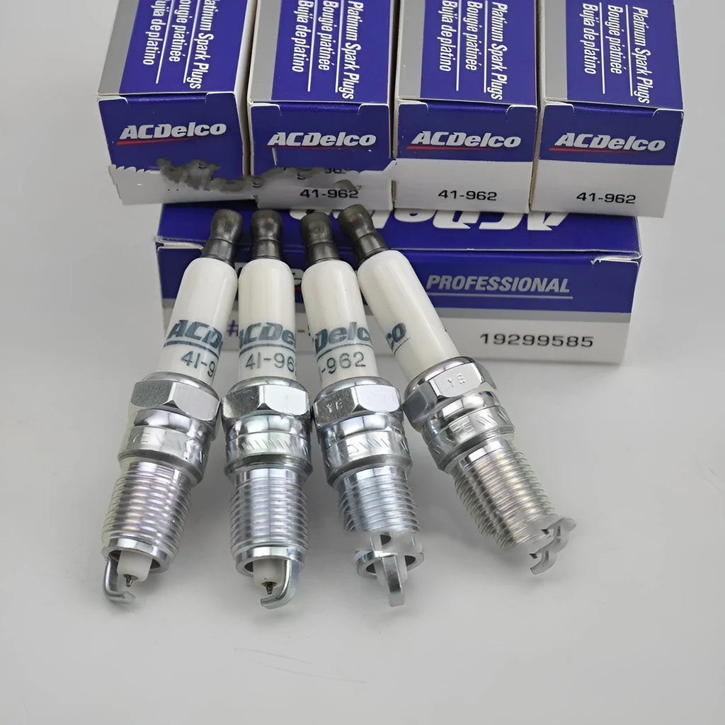 Iridium gold spark plug 41-962 with gold-coloured electrode suitable for Buick Chevrolet Hummer