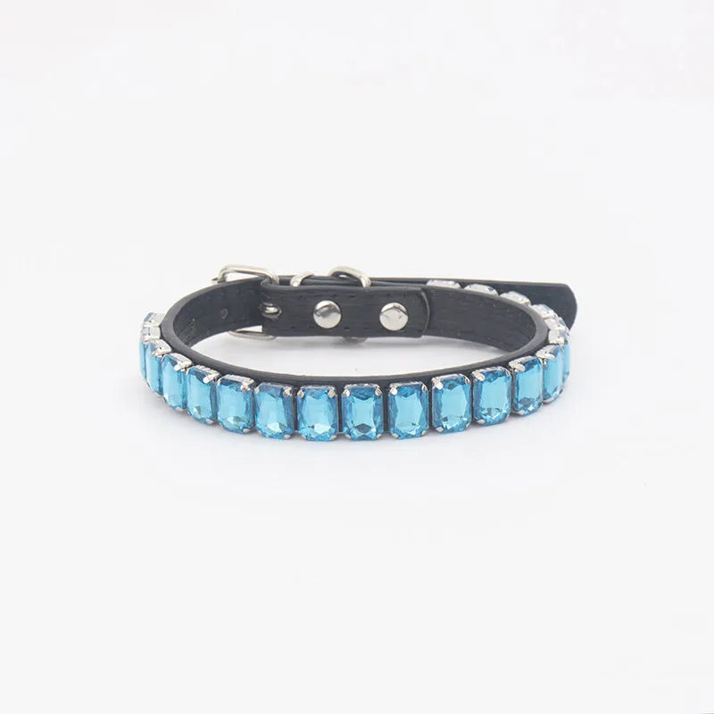 PU pet collar in multiple colours with size options XS to XL for dogs and cats
