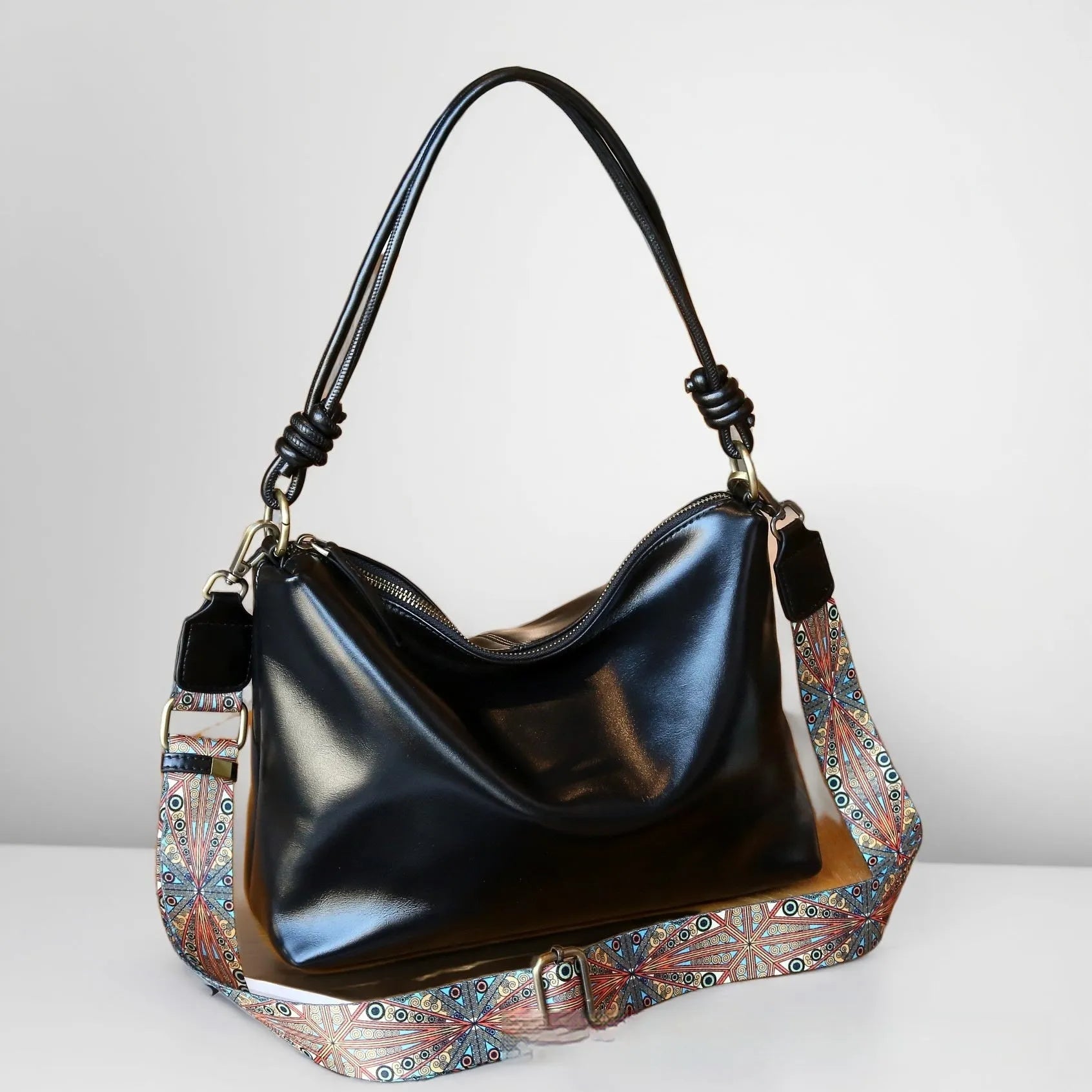 Genuine leather hand shoulder bag in caramel colour, pillow shape, top grain leather, 31x11x24cm