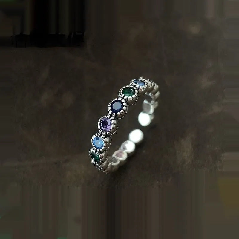 Women's geometric zircon ring with adjustable opening in retro silver colour