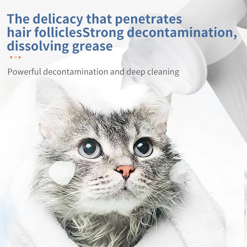Automatic foaming dog cat bath brush with soap dispenser and silicone bristles, handheld and wireless, for pet grooming
