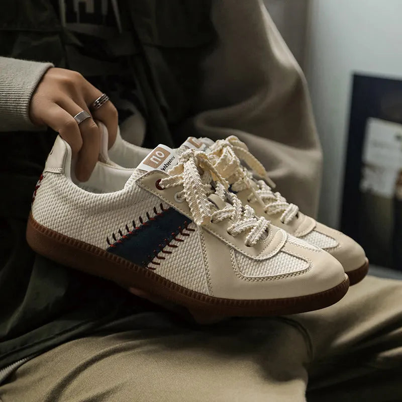 White fashion casual exercise men's sneakers with mesh upper and flat heel