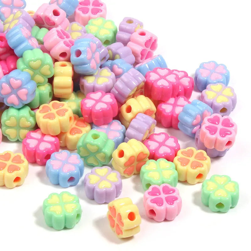 15mm acrylic four-leaf clover love pattern beads in various colours with frosted finish