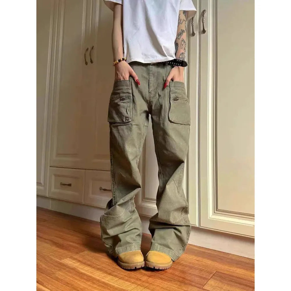 Green casual trousers with double zipper workwear design and elastic waistband