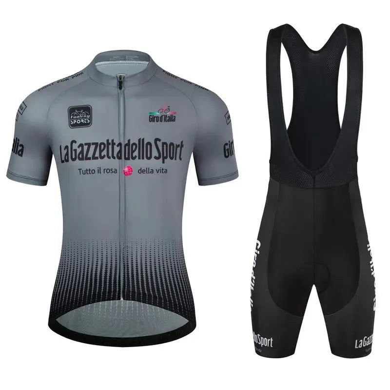 Loop brand short sleeve cycling jersey in a colour pattern, made of quick-dry polyester fabric.