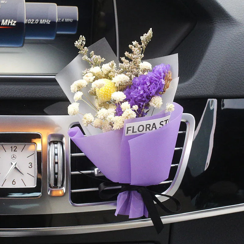 Mini dried flower bouquet for car vent attachment in multiple colour and style options